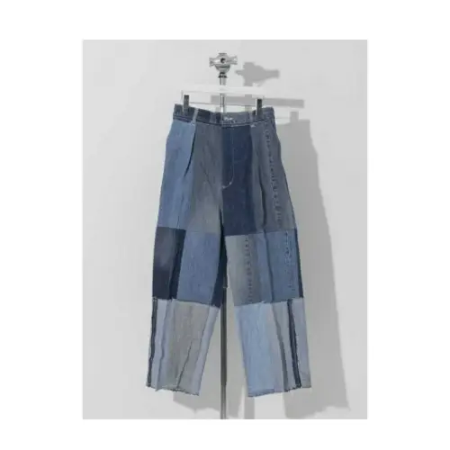 末澤誠也が着用しているMAISON SPECIALのパンツ（ロング）