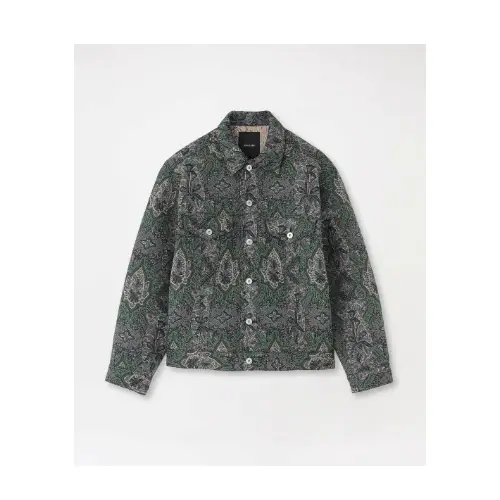 京本大我が着用しているLOVELESSのジャケット全般