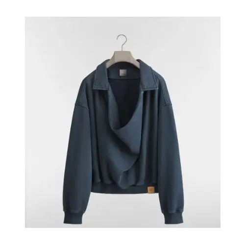 永瀬廉が着用しているDIORのスウェット