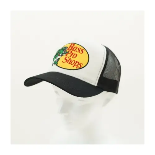山中柔太朗が着用しているBass Pro Shopsのキャップ