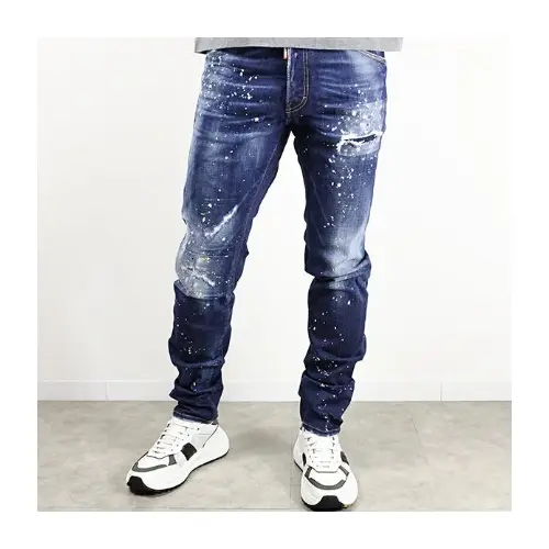 魔裟斗が着用しているDSQUARED2のパンツ（ロング）