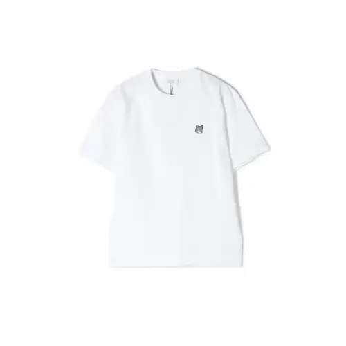りょうが着用しているMaison KitsuneのTシャツ