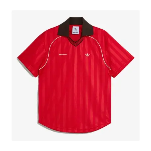 曽野舜太が着用しているadidasのTシャツ