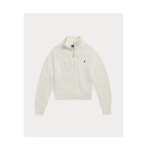 西野カナが着用しているPOLO RALPH LAURENのニット