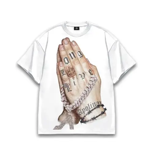 LEOが着用しているApolinar1948™のTシャツ