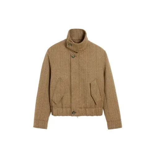 川尻蓮が着用しているAMI Parisのジャケット全般
