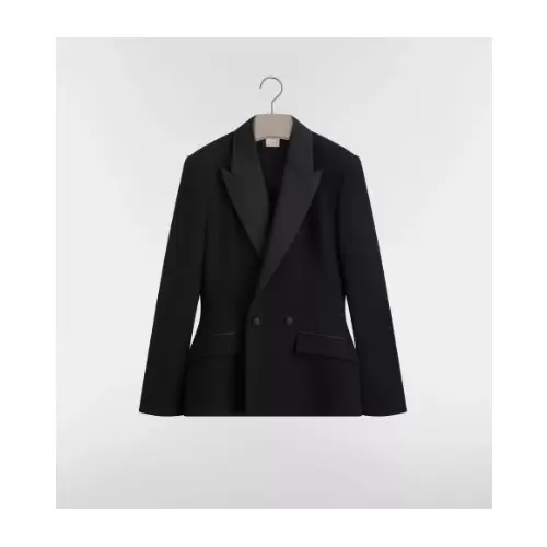 永瀬廉が着用しているDIORのジャケット全般