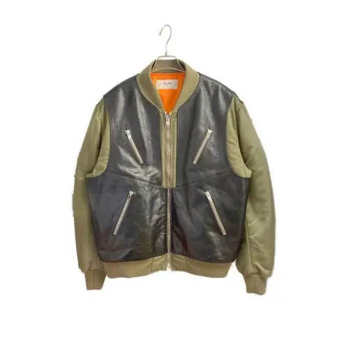 宮世琉弥が着用しているCELINEのジャケット全般
