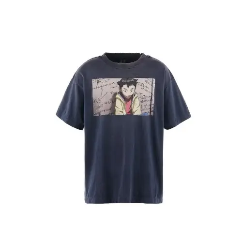 ひゅうがが着用しているSAINT MxxxxxxのTシャツ