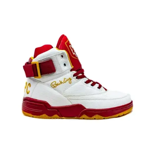 KOHARUが着用しているEwing Athleticsのスニーカー