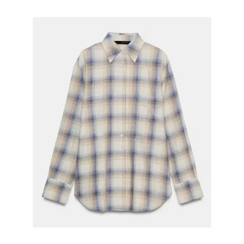 みゆが着用しているZARAのシャツ・ブラウス