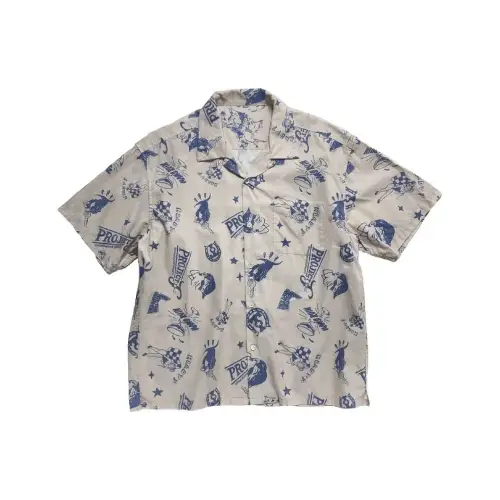 としみつが着用しているProject Tのシャツ・ブラウス