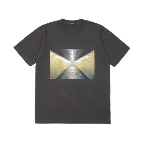 山口一郎が着用しているsakanactionのTシャツ