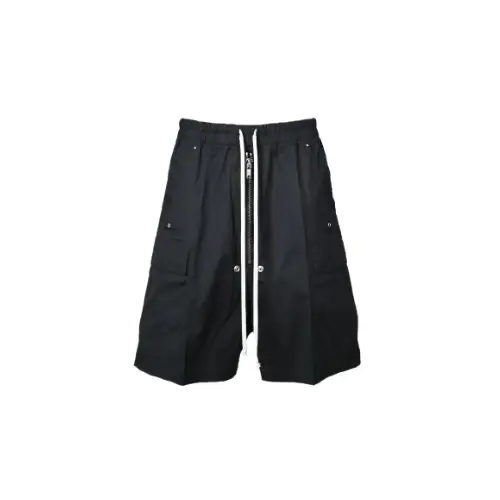 バンチャンが着用しているRick Owensのパンツ（ショート）