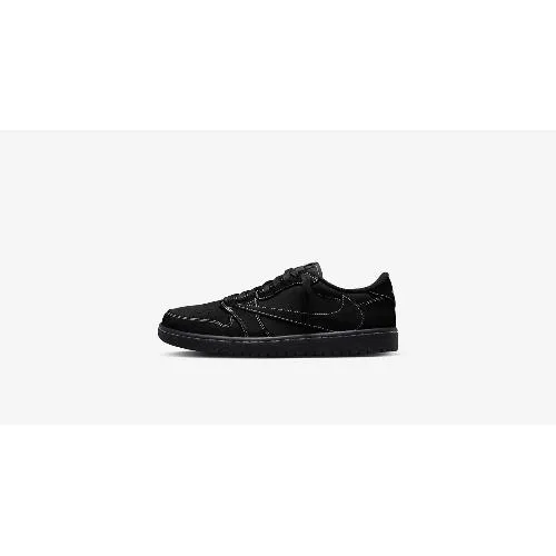 あむぎりが着用しているNIKEのスニーカー