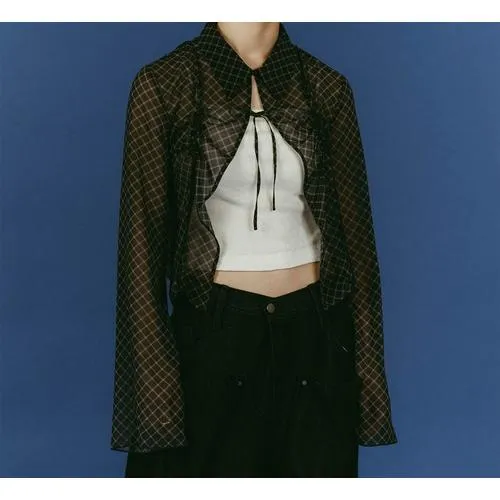 桜井日奈子が着用しているKnuth Marfのシャツ・ブラウス