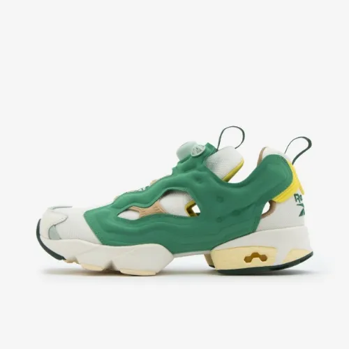 小林壱誓が着用しているReebokのスニーカー