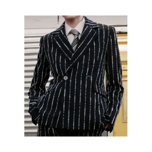 ジェニーが着用しているCHANELのジャケット全般