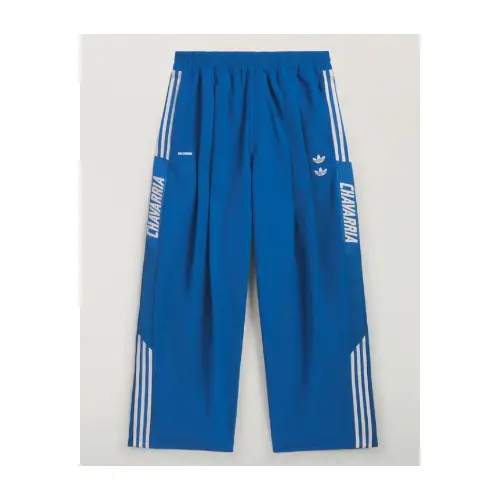 佐野勇斗が着用しているadidasのパンツ（ロング）