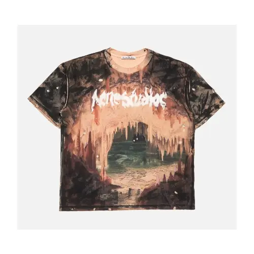 SHUNTOが着用しているAcne StudiosのTシャツ