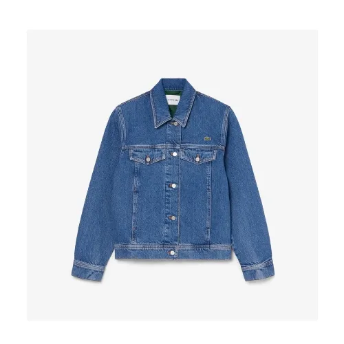 ユジンが着用しているLacosteのデニムジャケット