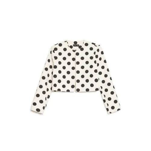 井桁弘恵が着用しているSister Janeのジャケット全般