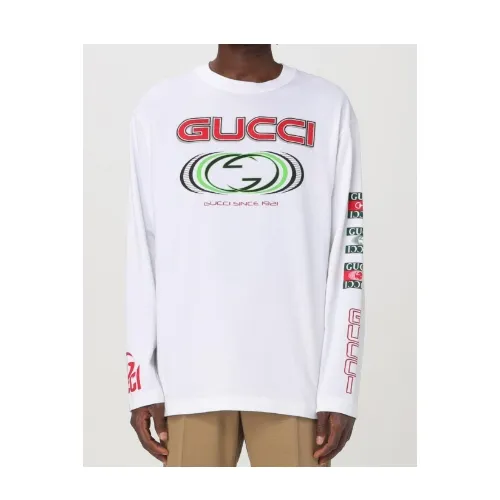 ジンが着用しているGUCCIのロンT