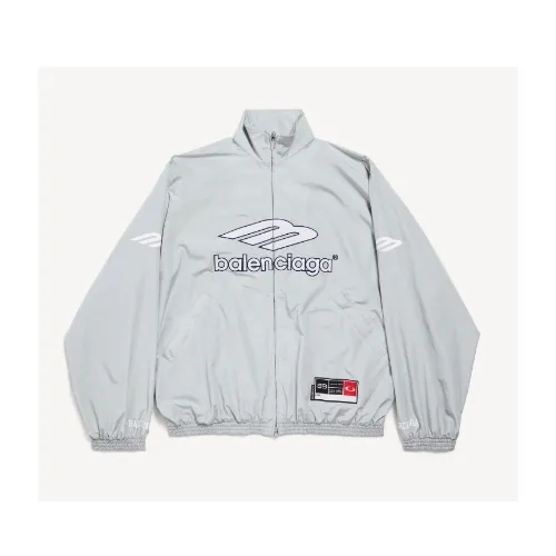 ジョングクが着用しているBalenciagaのジャケット全般