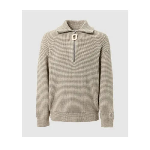 吉野北人が着用しているJW ANDERSONのニット
