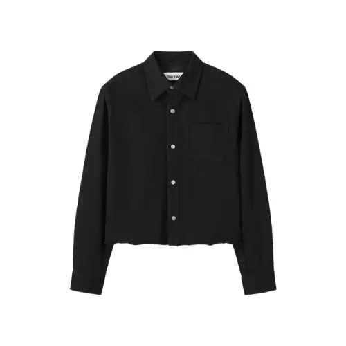 フィリックスが着用しているTONYWACKのデニムジャケット