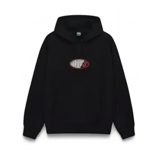 Takaが着用しているStussyのパーカー