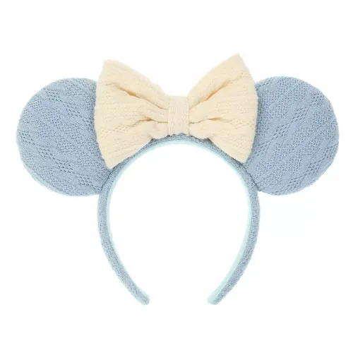 野口衣織が着用しているDisneyのその他