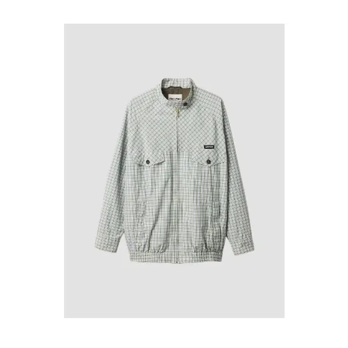 橋本愛が着用しているMIU MIUのジャケット全般