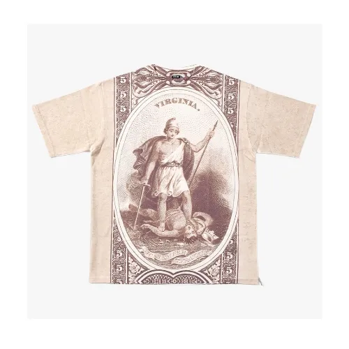 田中樹が着用しているLES SIXのTシャツ