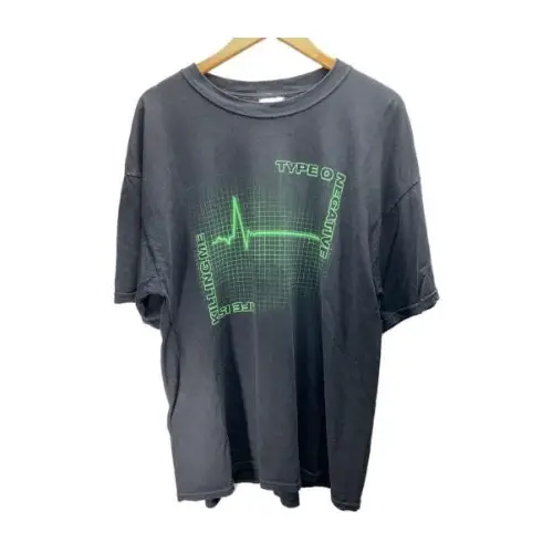 平本蓮が着用しているVINTAGEのTシャツ