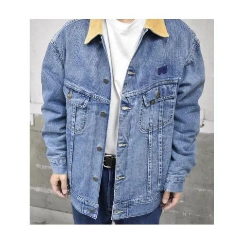 滝藤賢一が着用しているNEEDLESのデニムジャケット