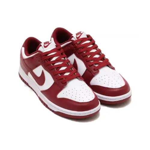 山本由伸が着用しているNIKEのスニーカー
