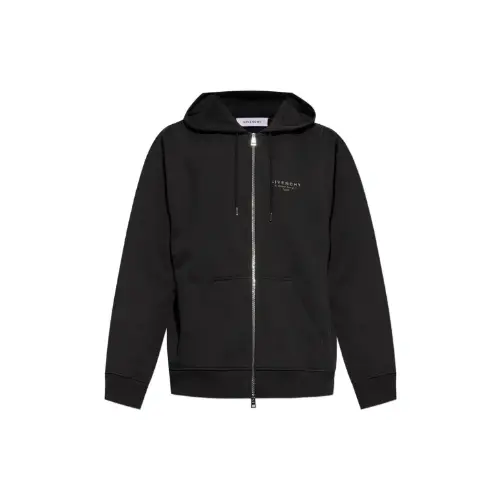 佐久間大介が着用しているGIVENCHYのパーカー