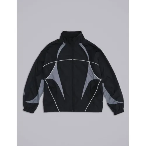 ユンジンが着用しているJaded Londonのジャケット全般