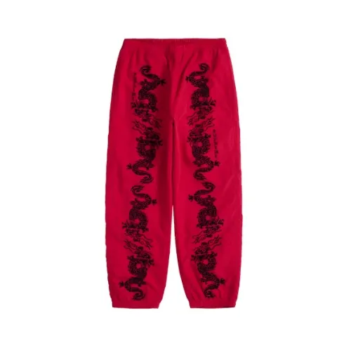 神山智洋が着用しているSupremeのパンツ（ロング）