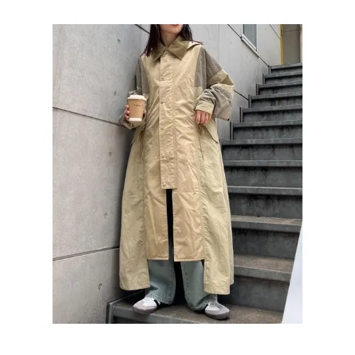井川遥が着用しているetsintaのロングコート