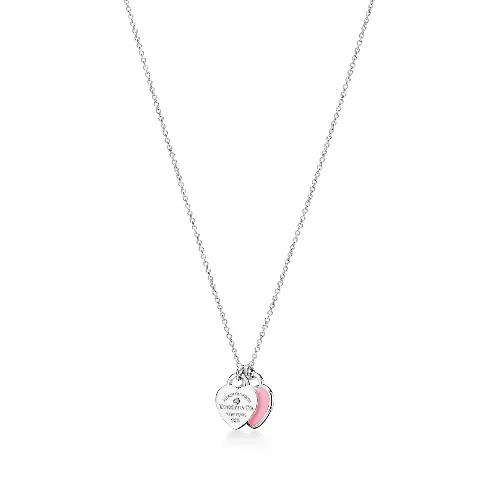 MINAMIが着用しているTiffany & Co.のネックレス