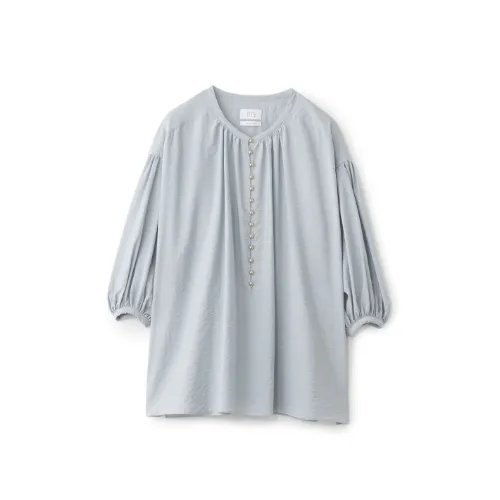 高島彩が着用しているS.ESSENTIALSのシャツ・ブラウス