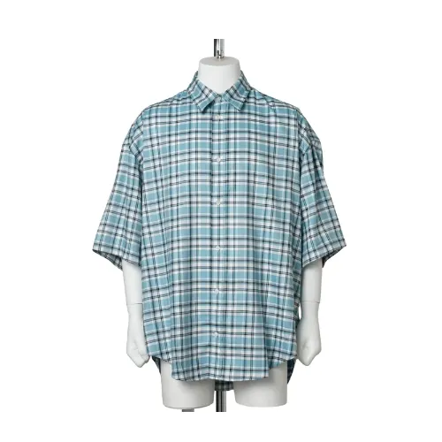 やまとが着用しているAcne Studiosのシャツ・ブラウス
