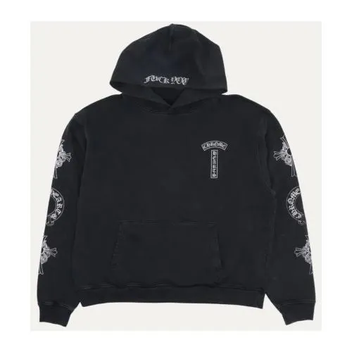 芸能人が着用している「Chrome Hearts（クロムハーツ）」のパーカー