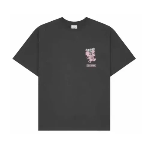 あのちゃんが着用している「Tシャツ」のアイテム紹介