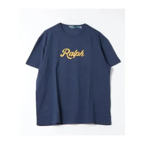 アイエンが着用している「Tシャツ」のアイテム紹介