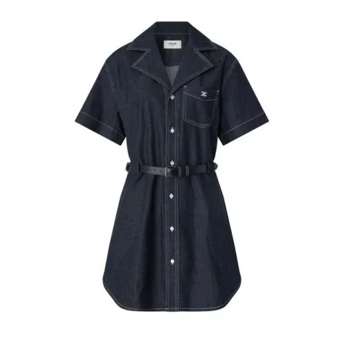 石田ゆり子が着用している「CELINE（セリーヌ）」のアイテム紹介
