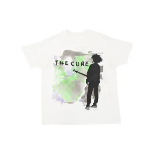 Toruが着用している「Tシャツ」のアイテム紹介