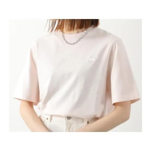 与田祐希が着用している「Tシャツ」のアイテム紹介